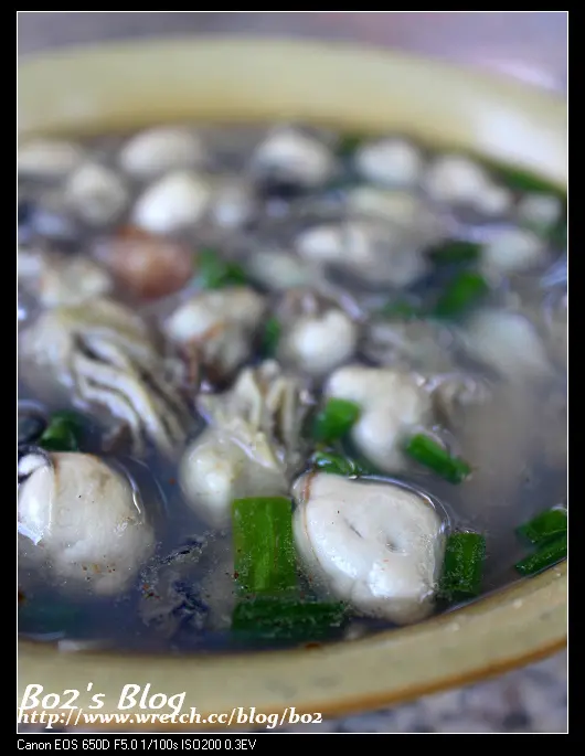 
金門.金沙-山后王阿婆海蚵麵線(滿滿的海蚵讓人大開心)
