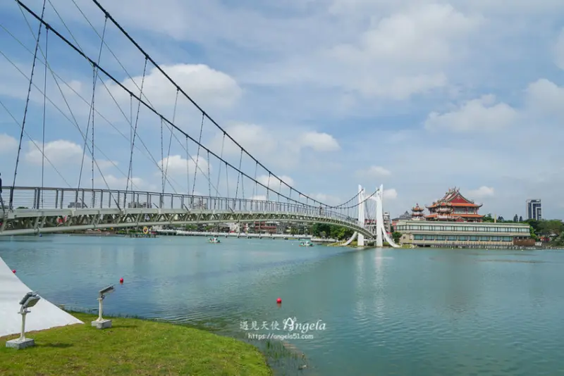龍潭大池變身美麗公園 新吊橋.天鵝船遊湖.市民休閒好去處! - 遇見天使~Angela