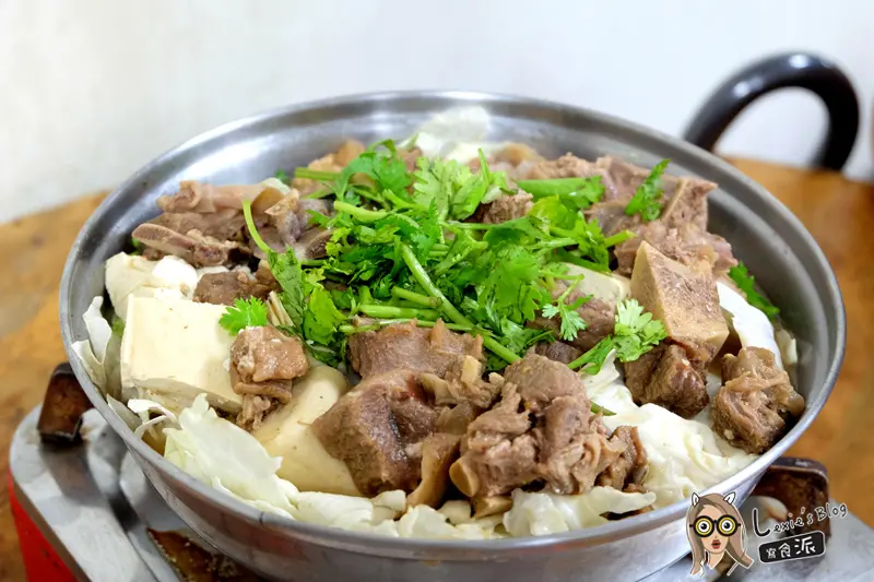 食記【台北】義村羊肉爐，萬華美食餐廳，天冷吃鍋囉