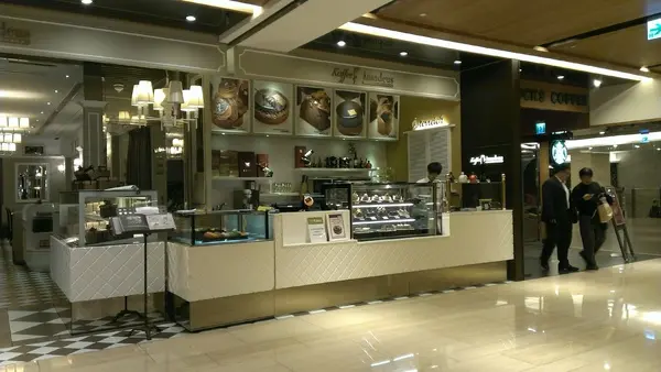 [食*台北]Kaffee Amadeus阿瑪迪斯咖啡館(板橋大遠百店) 歐式經典下午茶