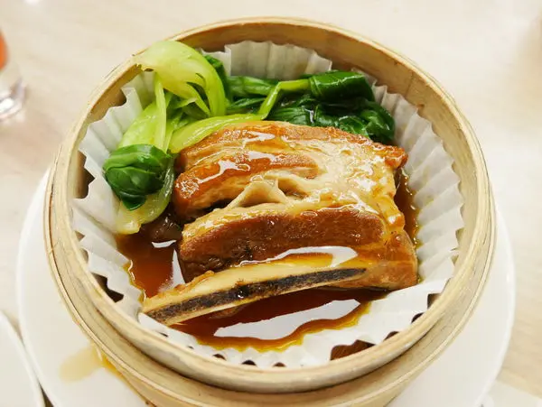 【天仁喫茶趣 衡陽店】茶香入味，清爽不油膩的套膳組合，讓人印象深刻