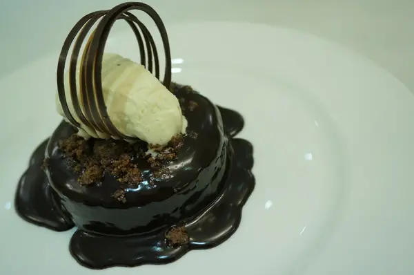 [下午茶]古典維也納裝潢高貴頂級餐點   Kaffee Amadeus阿瑪迪斯咖啡館(板橋大遠百店)