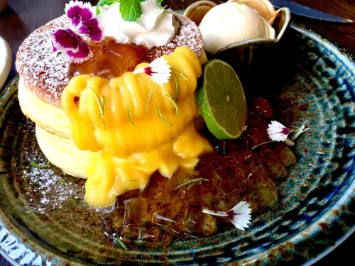 [台中] 小豚手作輕食 伯爵茶厚鬆餅 跟檸檬後鬆餅都是一絕!