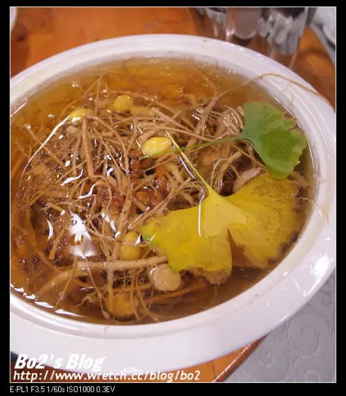 
南投.鹿谷-溪頭孟宗山莊-清淡養生的銀杏大餐
