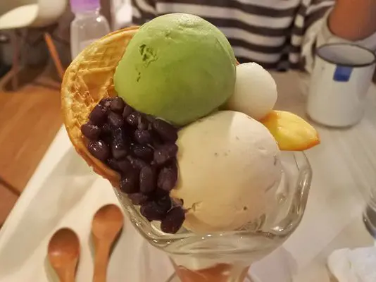 台北/MACHIKAKA/捷運南京復興站/平價日式咖啡館/日式定食/抹茶聖代/中山區南京東路