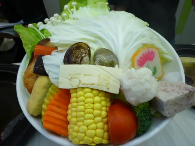 美味的平價石頭鍋