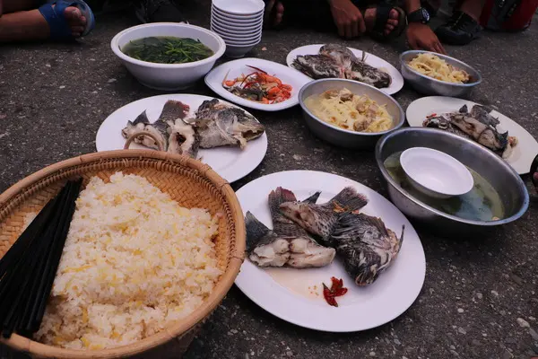 東海岸部落工作假期「一起比西里岸」，走入部落山林野溪徒手抓魚蝦、巴歌浪饗宴、珍重再見