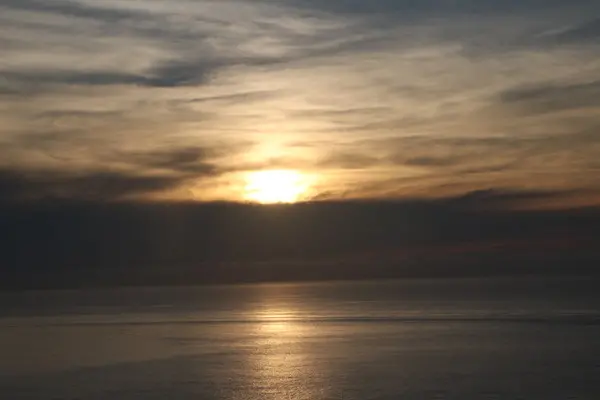 東海岸部落工作假期「一起比西里岸」，三仙台看日出、體驗海堤愛心飛魚樓梯製作、海上獨木舟、營火晚會