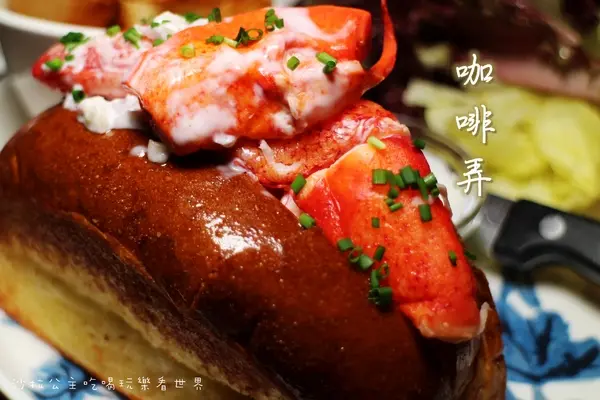 文末抽獎/我在『咖啡弄(忠孝店)』吃排骨飯/鬆餅/龍蝦堡/東區下午茶