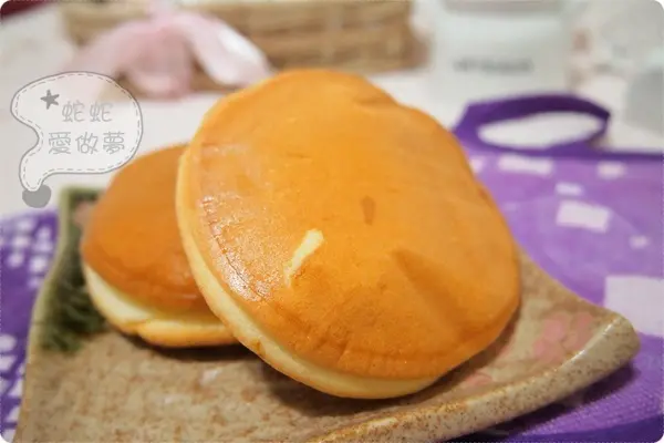 桃園∥272 ☆˙ 郭記名點 - 桃園十大伴手禮之一，眼影色盤般的鳳梨酥