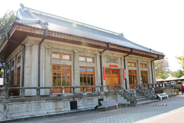 道禾六藝文化館/台中刑務所演武場，除了享受舒適的下午時光外，現在還有18度c巧克力工房。