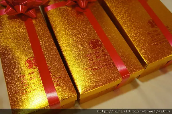 台中美食~台日混血長崎蛋糕大火拼 (花須（寺）かすてら )   (阪神本舖長崎蛋糕)  (四月南風卡斯堤拉castela)