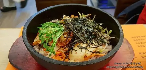 【桃園中壢食記】LOHAS 樂活蔬食館。中西合併素食新主張，套餐美味又實惠