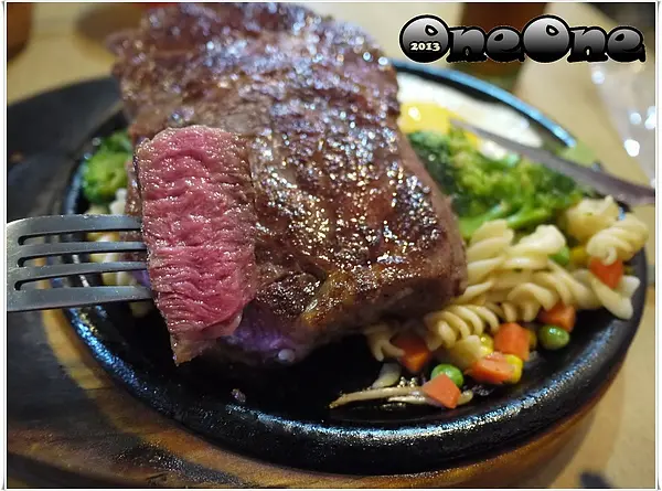 ❤食肉者天堂。厚實無比牛排❥捷運亞東醫院站 板橋厚切牛排