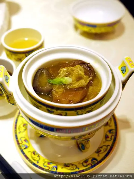 大啖美味宮廷菜。「饀老滿」南港旗鑑店                
      