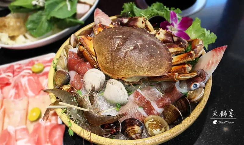 【食記．士林區】天鍋宴 天母店 - 黃金蟹雙人鍋 / 蟹肉豐厚鮮甜 / 活跳跳海鮮 / 自助吧無限吃 ღ台北火鍋店ღ