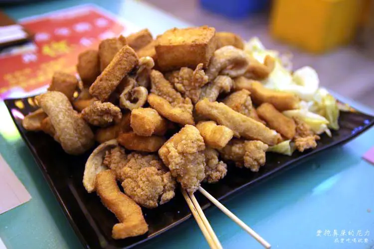 『食記』高雄鼓山。炸去啃鹽酥雞，顛覆傳統鹽酥雞