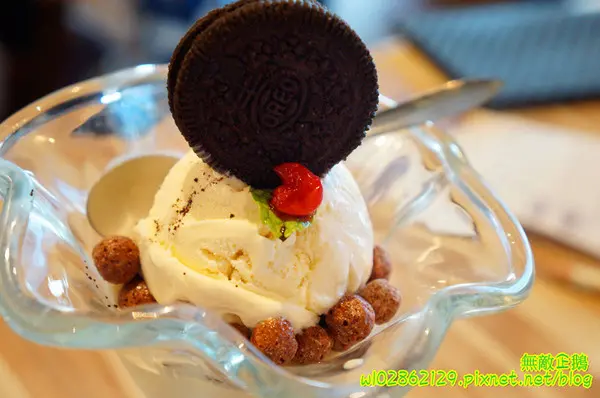 【台南-中西區】窯烤披薩x型男主廚...我在歐洲街道用餐~《喬義思窯烤手作廚房》        
      