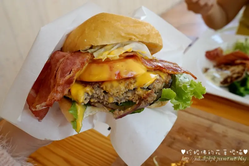 【高雄-鼓山區】忠義堂 JOY TOWN❤早午餐 & 輕食