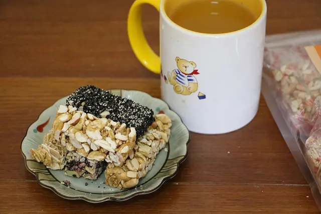 宅配。志明花生糖，傳承50年的好滋味 x 超人氣年貨伴手禮