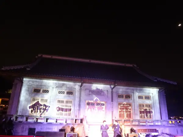 1021108[禮官三小愛台灣]2013築光臺中3D光雕藝術節(演武場)劇情易懂解析度卻變差