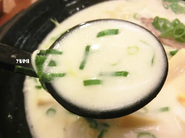 【台中食記-南區】日式風味♥道地食感@丸太拉麵(工學店)              