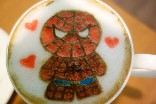 1030419[禮官三小愛台灣]McFee Cafe麥克菲咖啡館復仇者聯盟無法參加只好自己來此先蜘蛛人驚奇再起2電光之戰喝杯咖啡