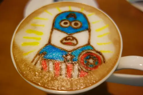 1030325[禮官三小愛台灣]還不能看到美國隊長2酷寒戰士先化身小小兵美國隊長到McFee Cafe麥克菲咖啡館喝咖啡拯救地球一下