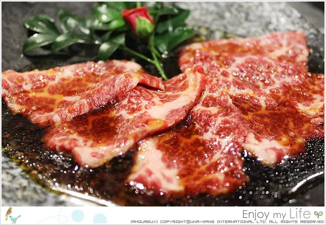 食記｜台北市民大道「炭火燒肉無敵Muteki」–專人服務的和牛燒肉專門店《愛評網口碑券體驗》