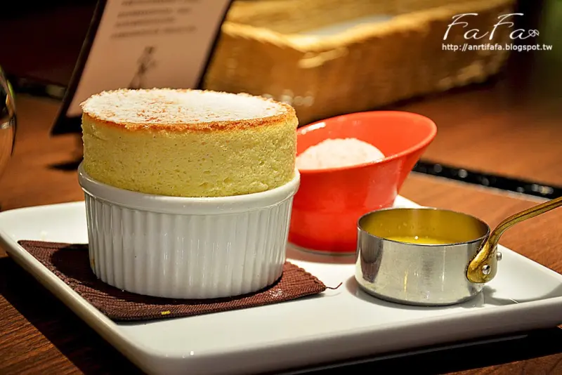 [美食-試吃] Caldo Cafe 咖朵咖啡。蓬鬆瞬間舒芙蕾