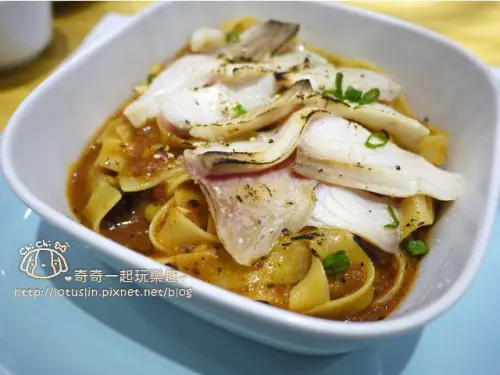 嘉義 nani 和風洋食  可愛的撲克牌耶誕節