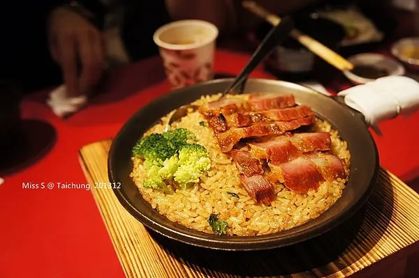 [台中] 紅點港飲食販店。港式餐廳的新選擇