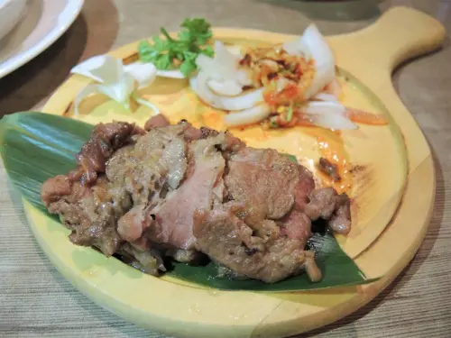 Lacuz泰式吃到飽餐廳｜多達40種泰式隨便你吃！高CP吃到飽餐廳！大推哭泣的老虎！台北泰式吃到飽推薦