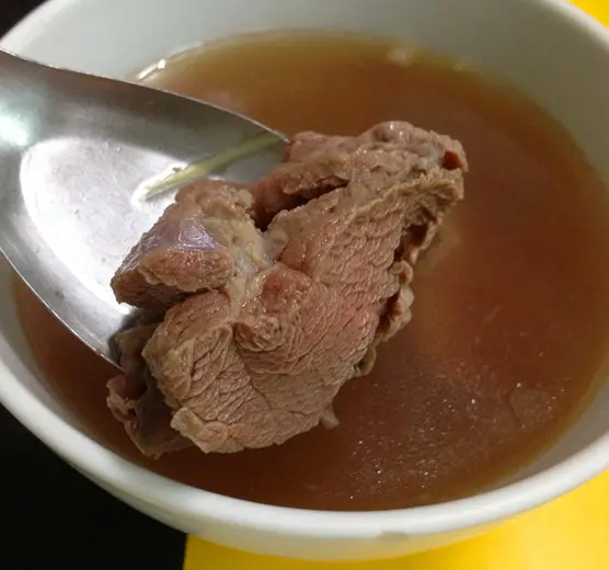 [台南]不用早起排隊也可以喝到美味的牛肉湯                
      
