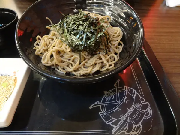 1020107[禮官三小愛台灣]佐野拉麵平價又可愛日本武士拿著拉麵的招牌