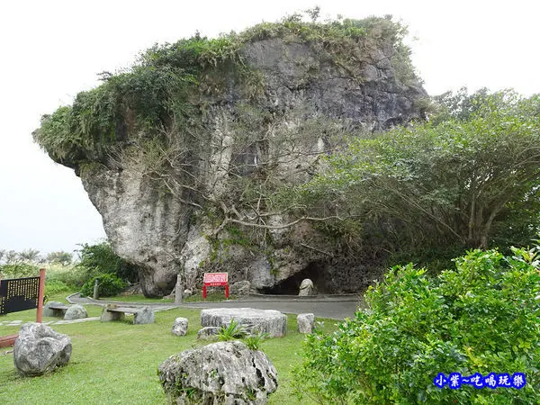 台東景點/成功鎮『男人之石』女生看了會害羞(兒童不宜賞遊)男人陽具"源神"轉動陽輪許願~讓人臉紅心跳!