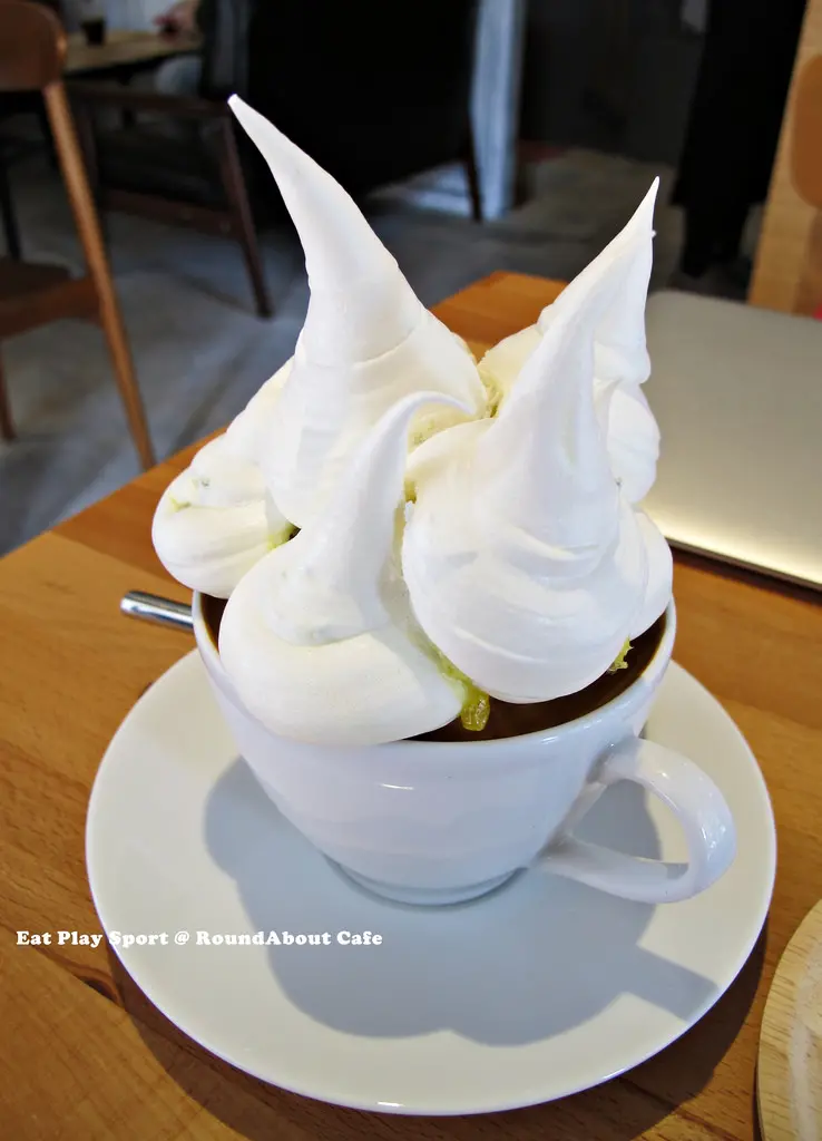 台中│RoundAbout Cafe│你我相遇在圓環裡，體驗招牌的樂趣