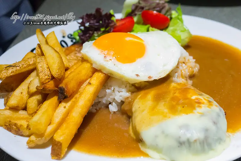 【台北大安區】夏威夷漢堡排飯專賣店全球首家Sanrio美式餐廳．Kikos Diner Sanrio 美式餐廳800