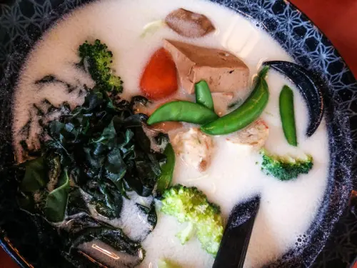 釜喜屋拉麵店－意外好吃的素食拉麵