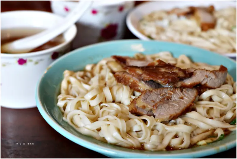 【高雄‧仁武】江西傳藝風味外省麵‧中國風 江西手藝外省麵  仁武有名麵店