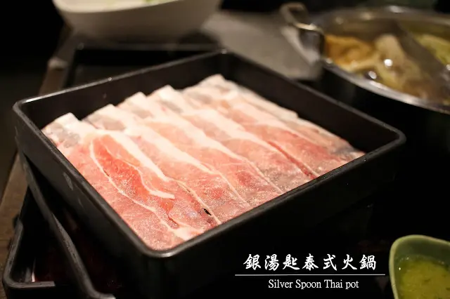 
冬天就是該來吃上一鍋~銀湯匙泰式火鍋~
