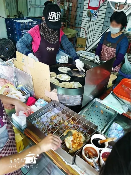 [礁溪美食] 柯氏蔥油餅。礁溪必吃的銅板美食。沒吃過...就落伍囉!