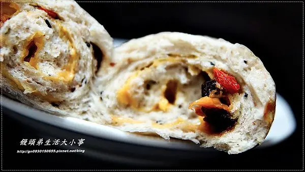 【吳媽媽手工饅頭】堅持用最天然的食材                
      