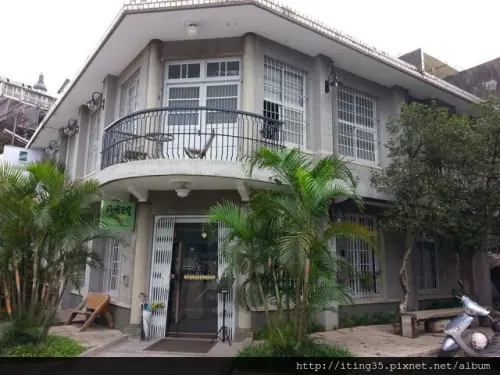 【桃園】日據老診所也有第二春~八塊畫室咖啡