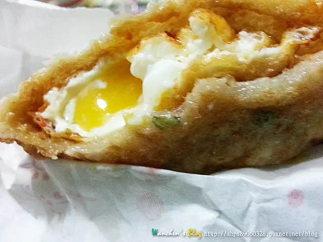 [食記] 新北三峽 後山炸蛋蔥油餅 蛋液爆漿美味大爆發