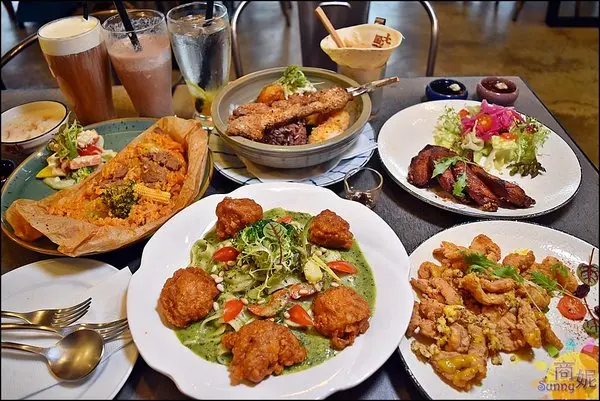 台中超值商業午餐。大份量異國美味打卡加送飲料套餐均一價240        
      