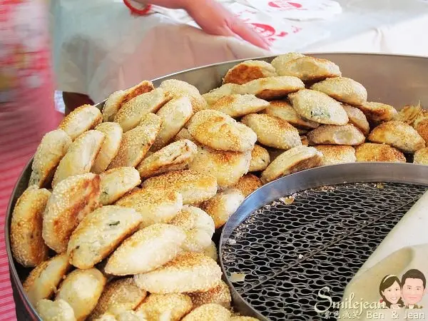 [宜蘭市小吃]碳烤燒餅店~銅板美食香酥好吃又便宜