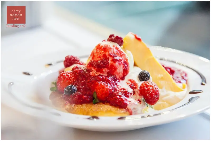 大安●Jamling cafe●入口即化日式鬆餅●美莓果鬆餅