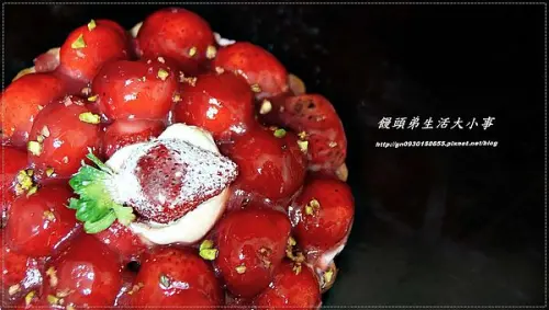 【青山工房】哇！！有沒有搞錯滿滿的草莓♪♪法式草莓派♪♪                
      