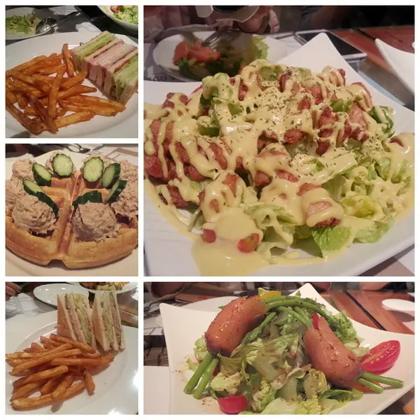 鬆餅控可別錯過啦！導演姐妹的店。下午茶聊天用餐的好去處。蜂蜜芥末雞肉沙拉也好美味呦～